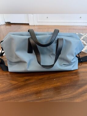 Away duffle bag